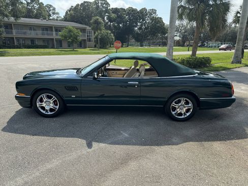 Used 2003 Bentley Azure image 17
