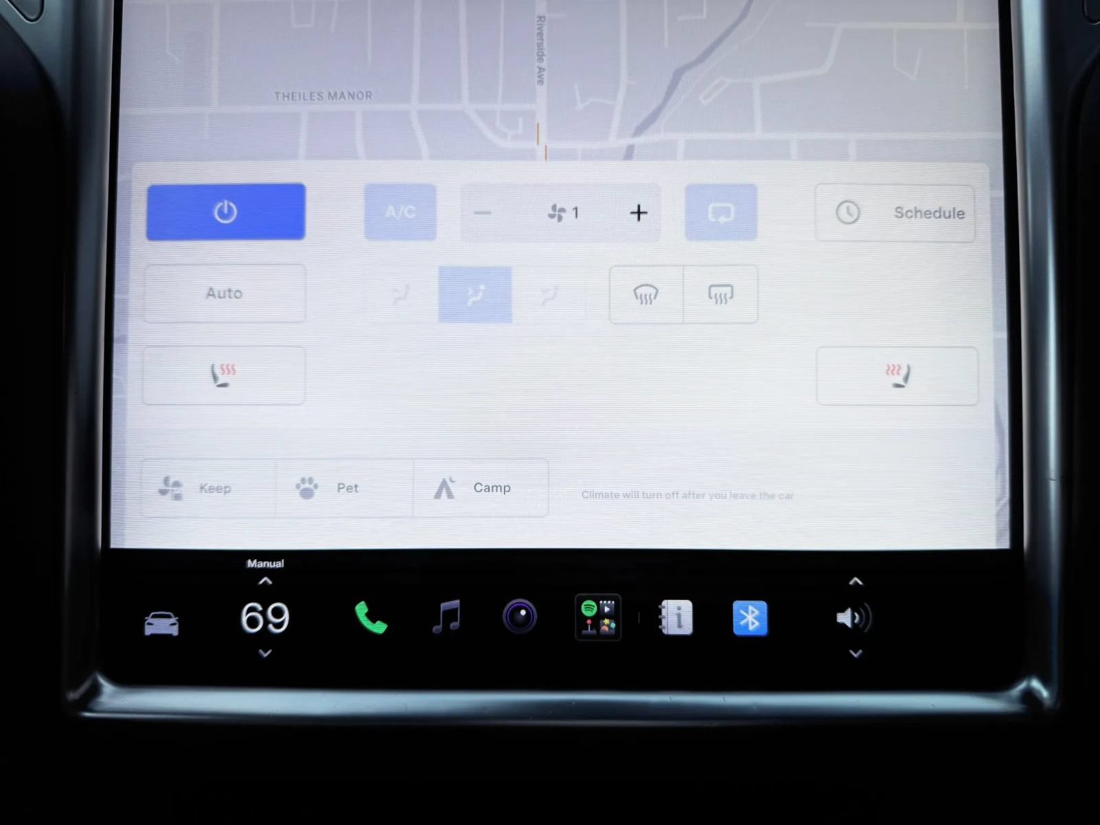 Used 2016 Tesla Model S 70 RWD image 22