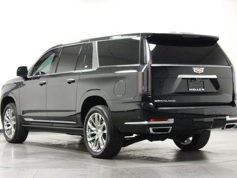 Used 2025 Cadillac Escalade ESV Premium Luxury w/ Touring Package AWD/4WD image 6