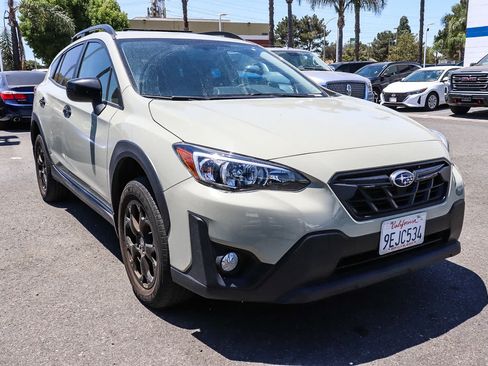 Used 2023 Subaru Crosstrek 2.0i Premium w/ Special Edition AWD/4WD image 16