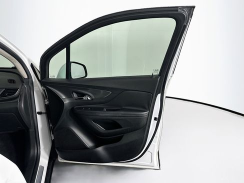 Used 2017 Buick Encore Preferred FWD image 29