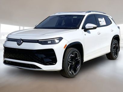 New 2026 Volkswagen Tiguan SEL R-Line