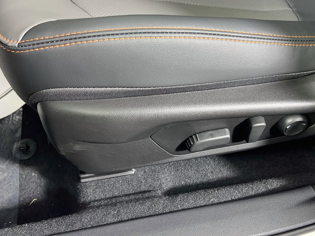 New 2026 Subaru Crosstrek 2.5i Limited w/ Crosstrek Mirror Package AWD/4WD image 15