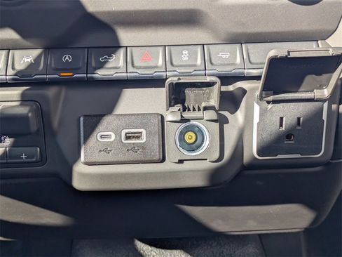 Used 2025 GMC Sierra 1500 Pro w/ Pro Value Package image 20