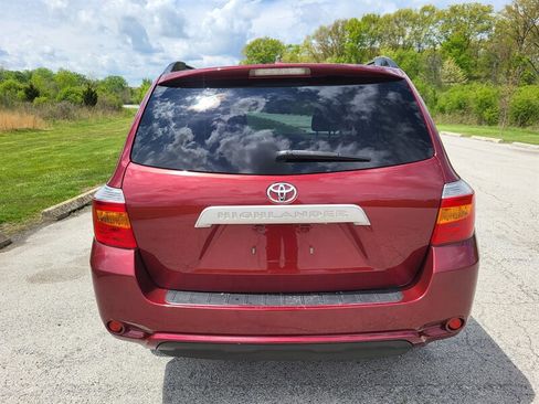 Used 2010 Toyota Highlander 2WD image 8