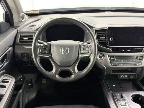 Certified 2024 Honda Ridgeline Sport image 25