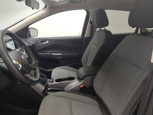 Used 2016 Ford Escape SE w/ Equipment Group 201A AWD/4WD image 17