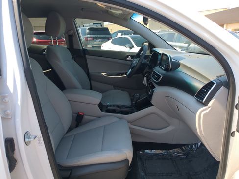 Used 2019 Hyundai Tucson SE w/ Cargo Package AWD/4WD image 31