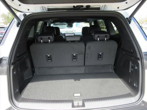 New 2026 Buick Enclave Preferred w/ Power Package image 26