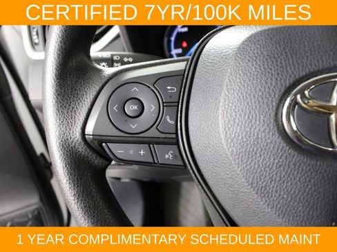 Used 2025 Toyota RAV4 XLE AWD/4WD image 21