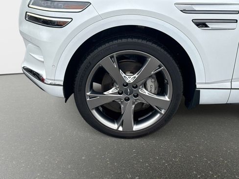 Used 2024 Genesis GV80 2.5T w/ Prestige Package image 12