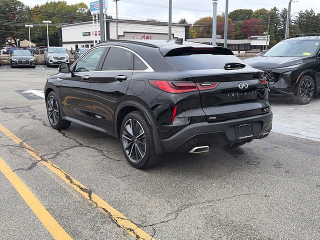Certified 2023 INFINITI QX55 Luxe w/ Cargo Package AWD/4WD image 4