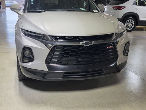 Used 2021 Chevrolet Blazer RS w/ Enhanced Convenience Package FWD image 9