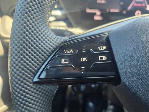 Used 2025 Audi SQ5 Premium Plus AWD/4WD image 34