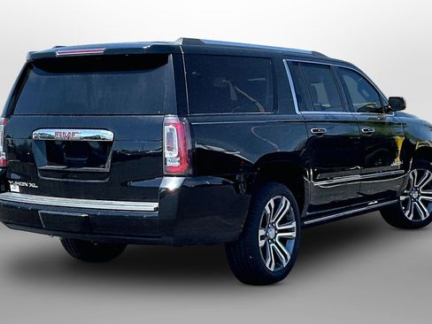 Used 2018 GMC Yukon XL Denali w/ Denali Ultimate Package AWD/4WD image 11