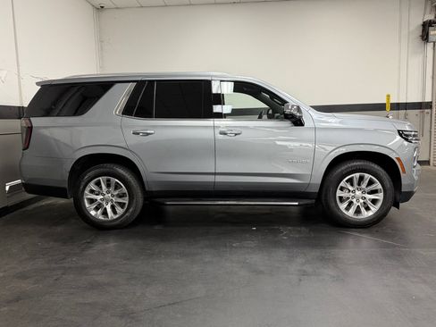 Used 2025 Chevrolet Tahoe Premier AWD/4WD image 5