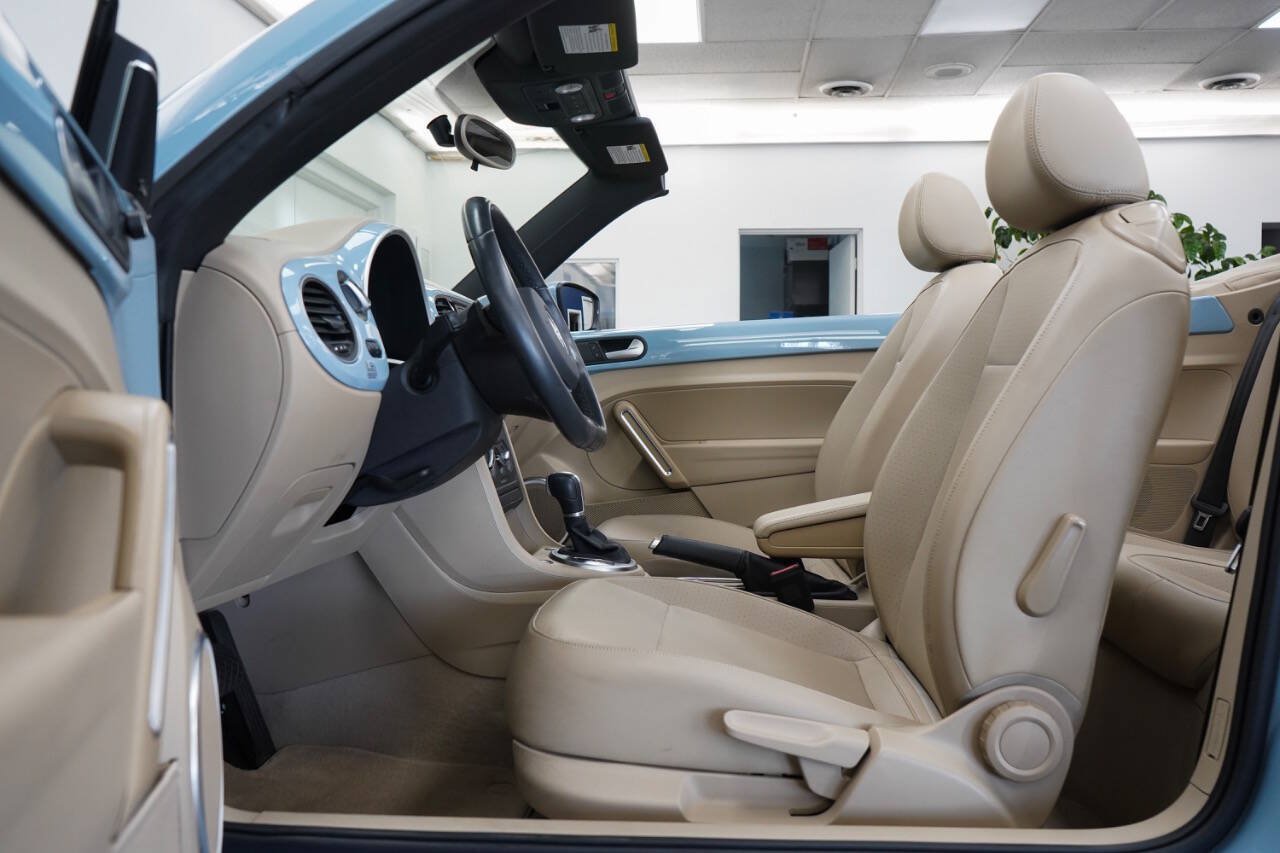 Used 2015 Volkswagen Beetle TDI FWD image 67