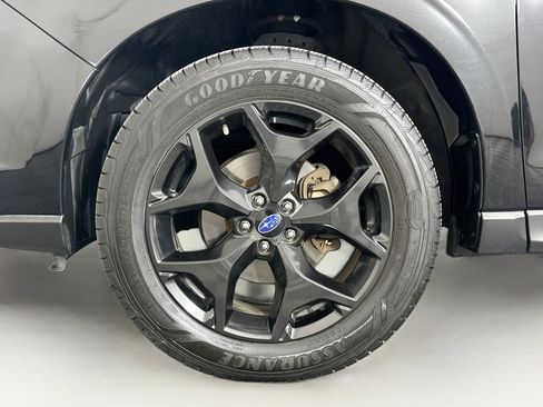 Used 2018 Subaru Forester 2.5i Premium w/ Popular Package #3B AWD/4WD image 11
