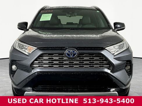 Used 2019 Toyota RAV4 XSE w/ All Weather Liner Package AWD/4WD image 2