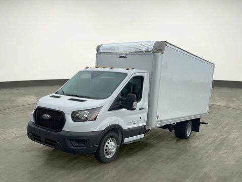 New 2025 Ford Transit 350 RWD image 13