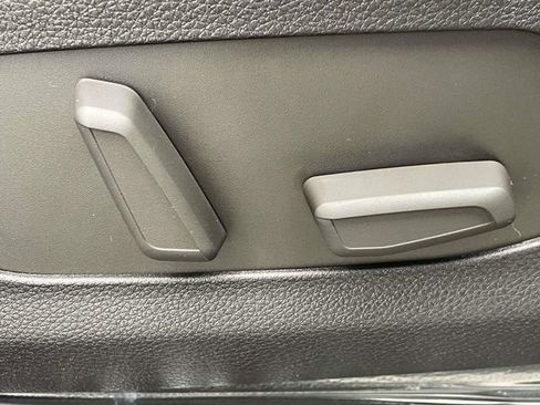 New 2026 Kia Carnival EX image 20