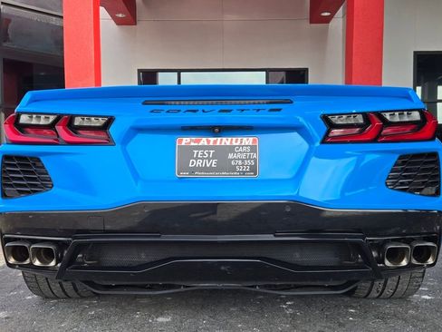 Used 2022 Chevrolet Corvette Stingray w/ Engine Appearance Package image 10