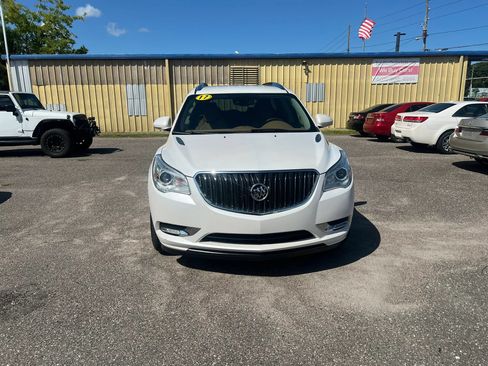 Used 2017 Buick Enclave Leather w/ Enclave Sport Touring Edition FWD image 4