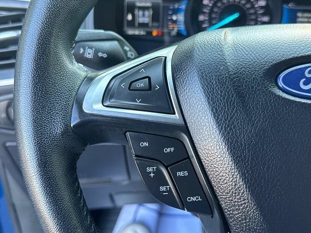 Used 2024 Ford Edge SEL AWD/4WD image 17