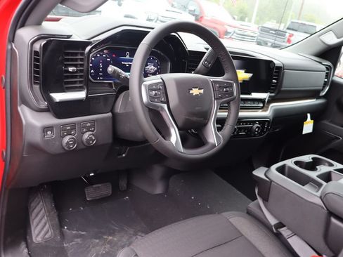 New 2026 Chevrolet Silverado 1500 LT AWD/4WD image 6