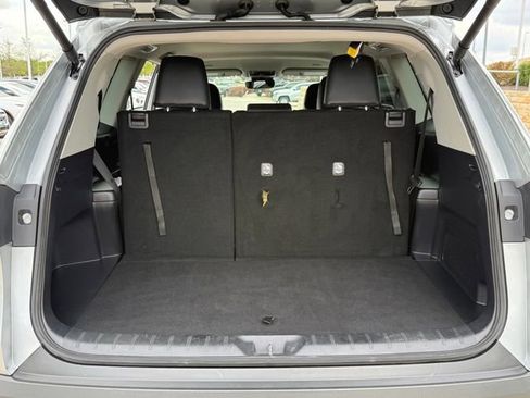 Used 2025 Toyota Grand Highlander FWD image 30