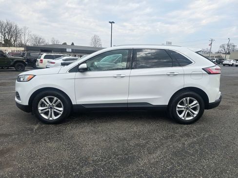 Used 2020 Ford Edge SEL w/ Convenience Package image 4