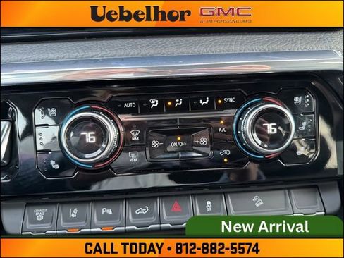 Used 2024 GMC Sierra 3500 Denali w/ Denali Reserve Package image 24