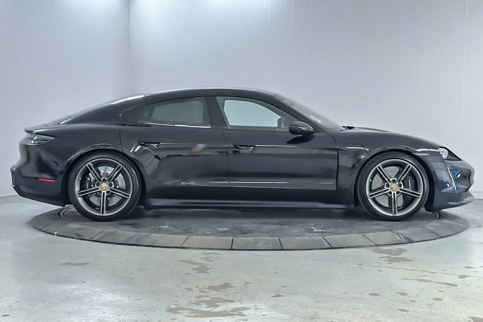 Used 2020 Porsche Taycan Turbo AWD/4WD image 8