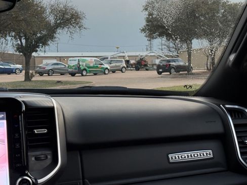 Used 2025 RAM 2500 Big Horn image 36