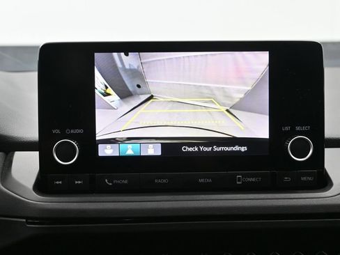 Used 2023 Honda Accord EX image 13