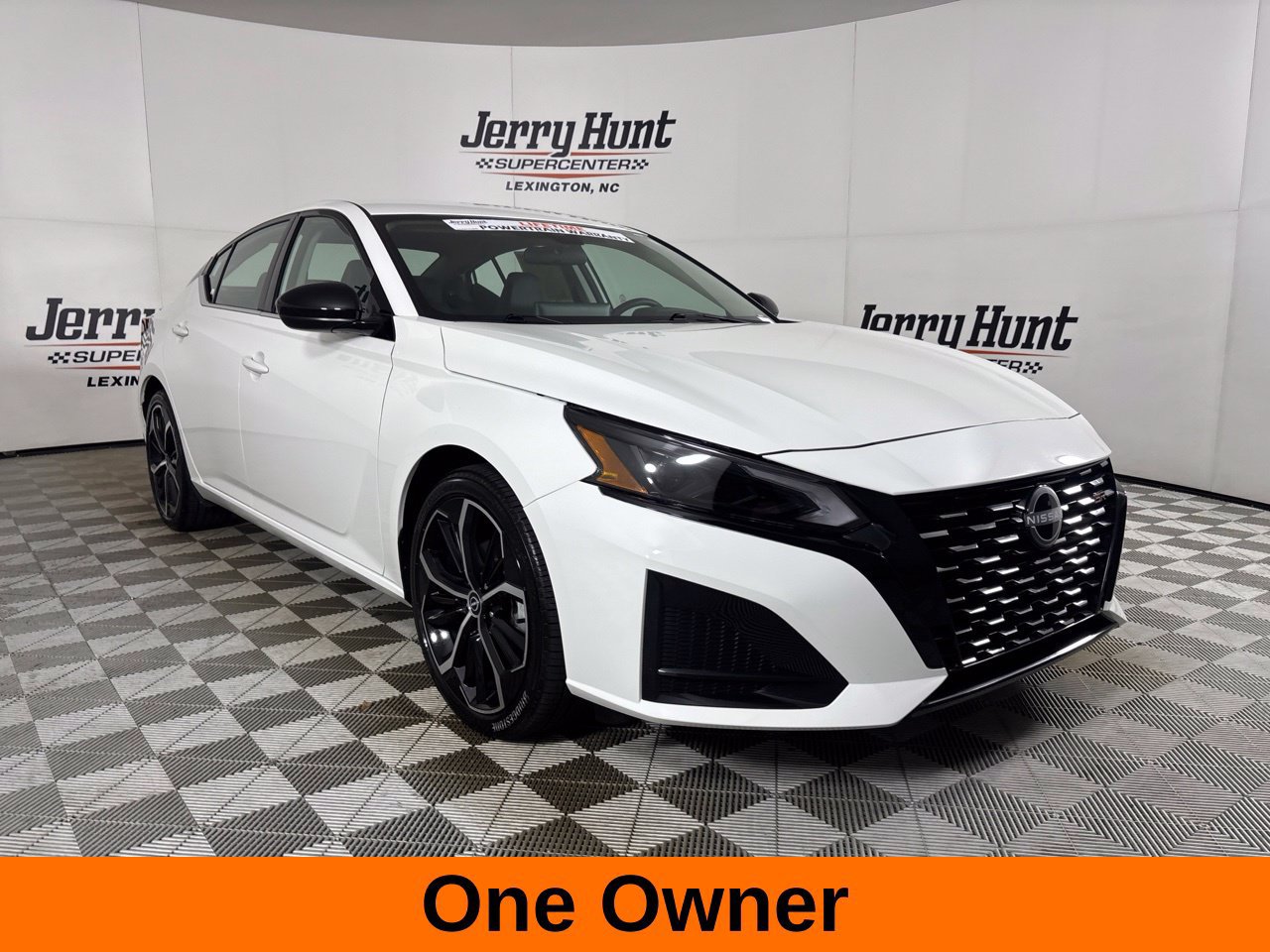 Used 2026 Nissan Altima 2.5 SR FWD image 4