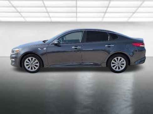 Used 2017 Kia Optima LX image 24