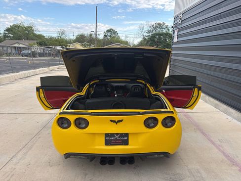 Used 2009 Chevrolet Corvette Z06 RWD image 21