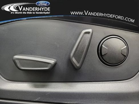 New 2026 Ford Explorer Active w/ Active Comfort Package AWD/4WD image 21