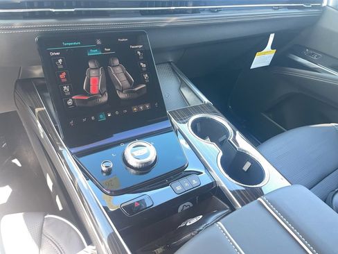 New 2026 Cadillac Escalade Luxury w/ Touring Package AWD/4WD image 30