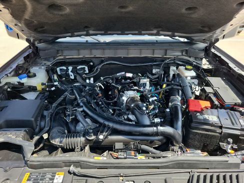 Used 2023 Ford Bronco Black Diamond AWD/4WD image 17