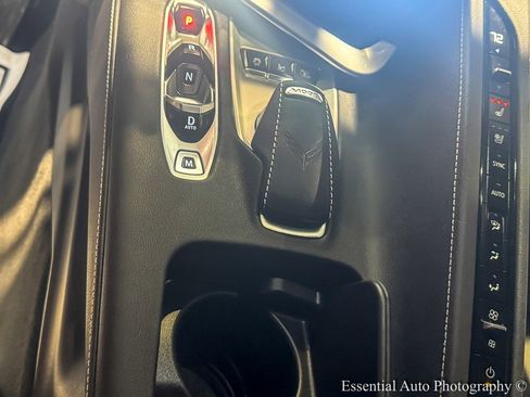 Used 2025 Chevrolet Corvette Stingray Preferred Cpe w/ 2LT image 23