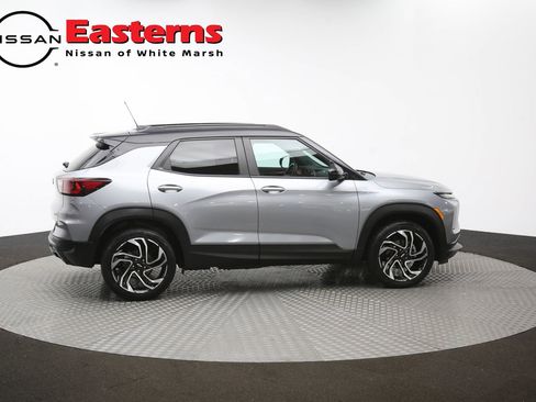 Used 2024 Chevrolet TrailBlazer RS w/ Driver Confidence Package image 81