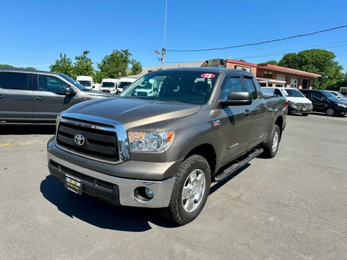 Used 2012 Toyota Tundra 4x4 Double Cab w/ TRD Off-Road Pkg image 1