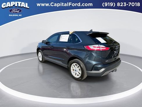 Certified 2022 Ford Edge SEL w/ Convenience Package image 6