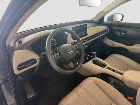 Certified 2024 Honda HR-V EX-L image 9