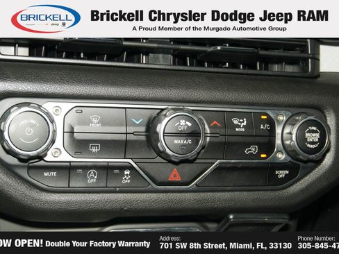 Used 2025 Jeep Wrangler Unlimited Sport AWD/4WD image 26