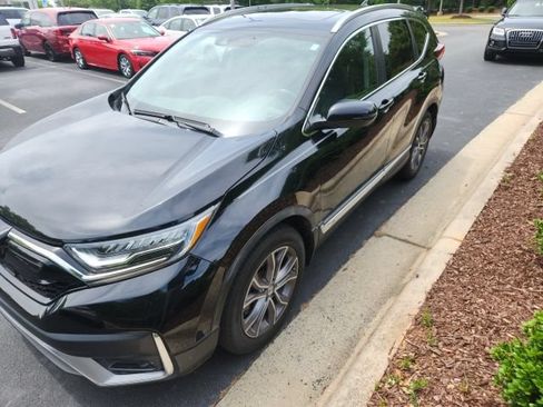 Used 2020 Honda CR-V Touring image 2