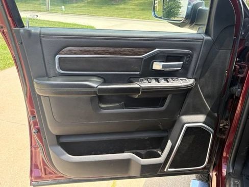 Used 2021 RAM 3500 Laramie AWD/4WD image 10