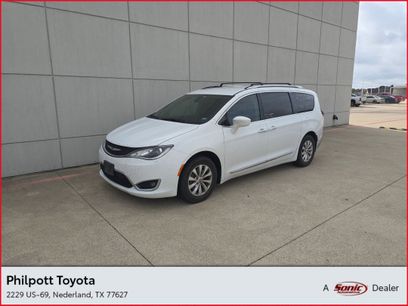 Used 2019 Chrysler Pacifica Touring-L